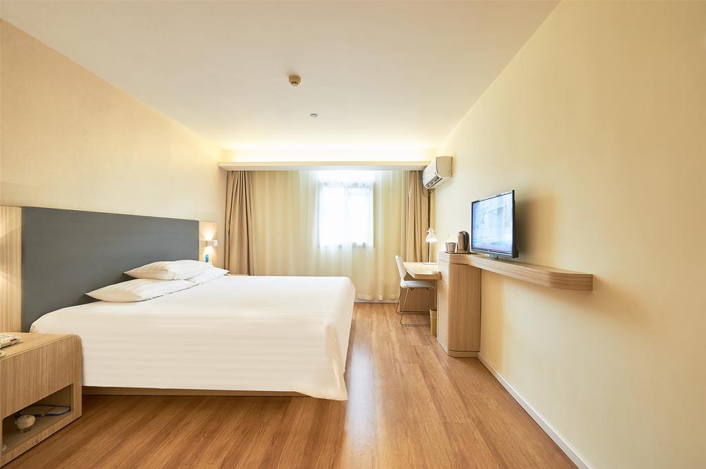 Hanting Hotel Shanghai Lujiazui Dongfang Road Exterior photo